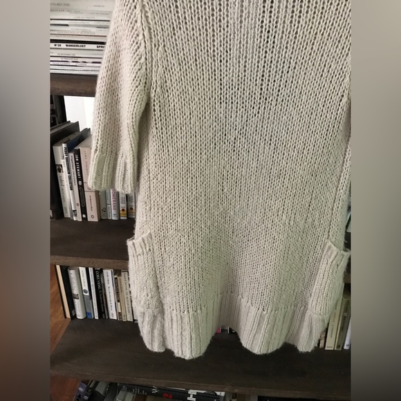 Urban Outfitters Pins and Needles Cozy Mohair Blend Cream Cocoon Cardigan S - Picture 12 of 14